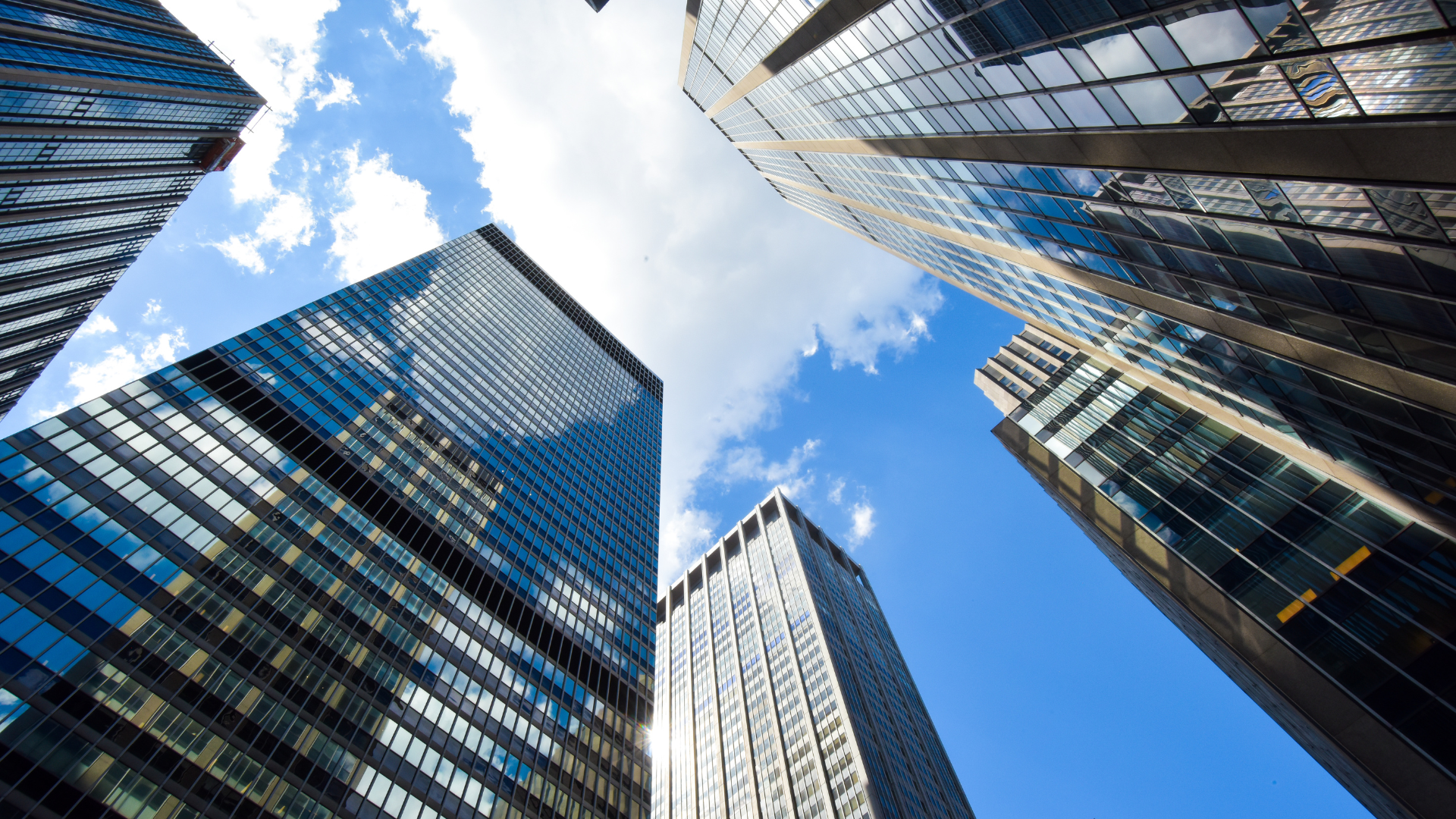 Why Professional Chauffeurs Elevate Corporate Travel