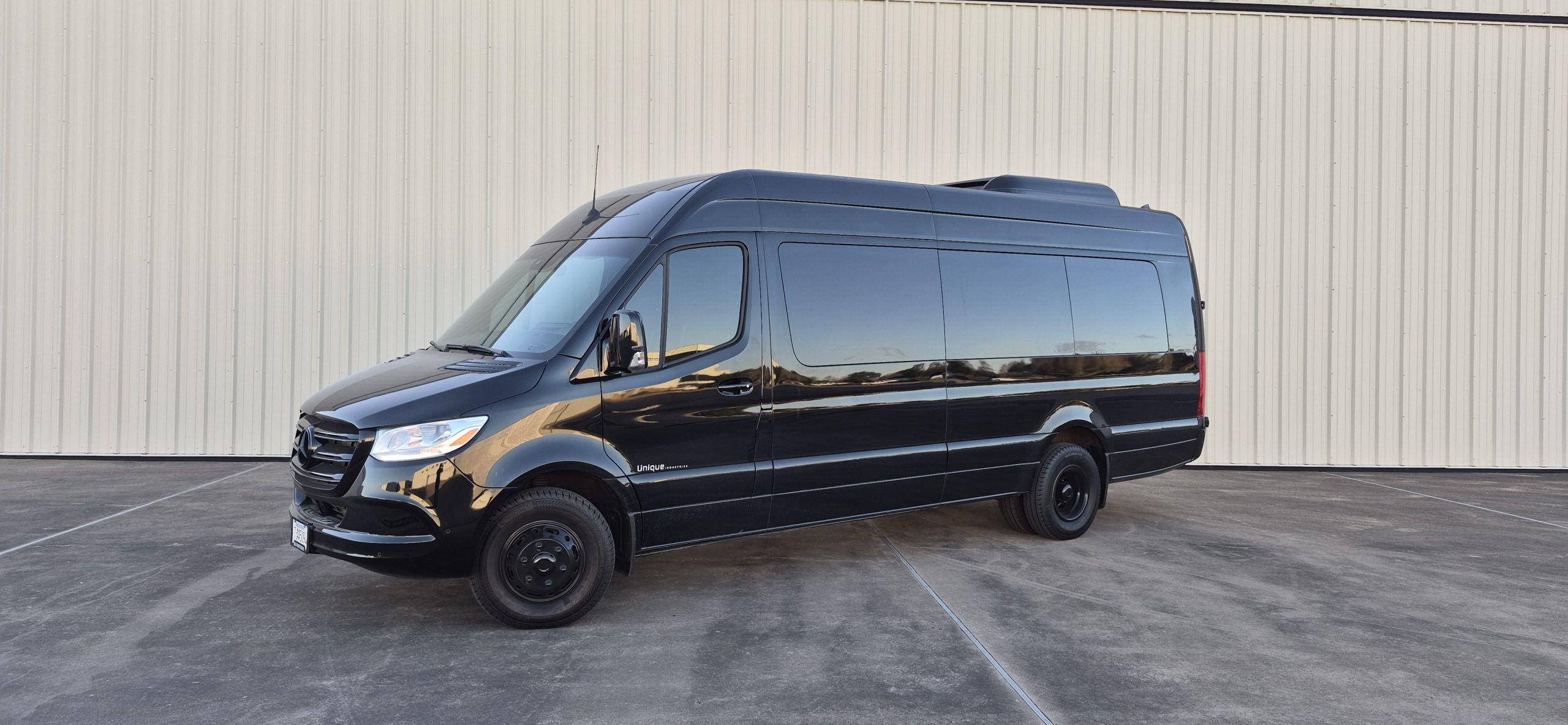 Starboy Auto Group Houston Front View